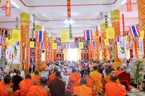 ภาพ No.170237:พิธีทอดกฐิน ณ วัดดอนแก้ว อ.แม่สอด จ.ตาก ในโครงการกฐินสามัคคีทั่วไทย 30,000 วัด บูชาธรรม 80 ปี หลวงพ่อธัมมชโย โดยคณะศิษยานุศิษย์วัดพระธรรมกาย วันที่ 26 ตุลาคม พ.ศ. 2567