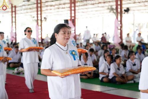 ภาพ No.172450:พิธีทอดกฐินเพื่อสร้าง "ลานเอนกประสงค์พญานาค 4 ตระกูล" วันที่ 15 พฤศจิกายน พ.ศ.2567 ณ พุทธอุทยานนานาชาติ อ.โพนพิสัย จ.หนองคาย