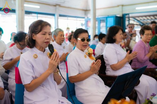 ภาพ No.178361:พิธีทอดกฐิน ณ วัดสระบัว แขวงรองเมือง เขตปทุมวัน กรุงเทพฯ ในโครงการทอดกฐินสามัคคีทั่วไทย 30,000 วัด บูชาธรรม 80 ปี หลวงพ่อธัมมชโย โดยคณะศิษยานุศิษย์วัดพระธรรมกาย วันที่ 10 พฤศจิกายน พ.ศ. 2567
