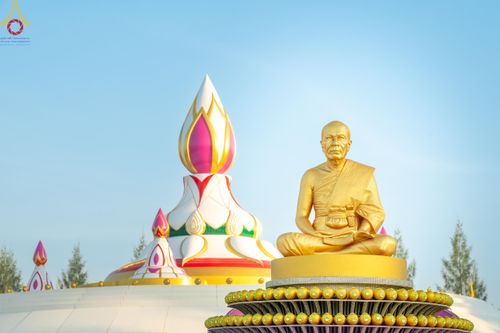 ภาพ No.108169:พระธรรมยาตราร่วมปฏิบัติธรรม และถ่ายภาพหมู่ประวัติศาสตร์ วันที่ 8 มกราคม พ.ศ. 2567  ณ อนุสรณ์สถานบางนางแท่น จ.นครปฐม