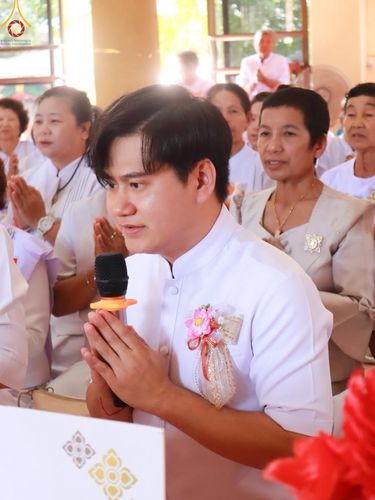 ภาพ No.168911:พิธีทอดกฐิน ณ วัดกุญชรดาราม จ.อุดรธานี ในโครงการกฐินสามัคคีทั่วไทย 30,000 วัด บูชาธรรม 80 ปี หลวงพ่อธัมมชโย โดยคณะศิษยานุศิษย์วัดพระธรรมกาย วันที่ 22 ตุลาคม พ.ศ. 2567