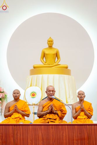 ภาพ No.87063:พิธีทักษิณานุปทานแด่บรรพชนตระกูลผ่องสวัสดิ์ และหมู่ญาติที่ล่วงลับไปแล้ว ณ มหาเจดีย์ทัตตชีโว ศูนย์อบรมเยาวชนกาญจนบุรี วันที่ 31 สิงหาคม พ.ศ. 2566