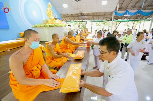 ภาพ No.174140:พิธีทอดกฐินสามัคคี ธุดงคสถานลุ่มน้ำฝาง ต.แม่คะ อ.ฝาง จ.เชียงใหม่ ในโครงการกฐินสามัคคีทั่วไทย 30,000 วัด บูชาธรรม 80 ปี หลวงพ่อธัมมชโย โดยคณะศิษยานุศิษย์วัดพระธรรมกาย วันที่ 9 พฤศจิกายน พ.ศ. 2567