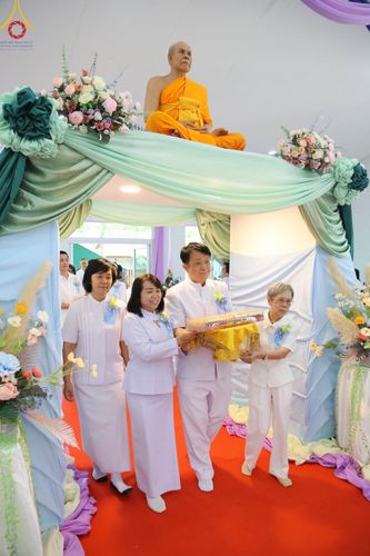 ภาพ No.97367:พิธีทอดกฐินสามัคคีทั่วไทย 5,000 วัด ณ ศูนย์อบรมเยาวชนนครปฐม วันที่ 19 พฤศจิกายน พ.ศ. 2566