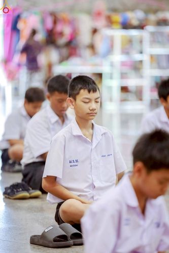 ภาพ No.246361:วันที่ 8-9 กันยายน พ.ศ. 2568 ศูนย์ปฏิบัติธรรมสมุทรปราการ นำทีมจัดอบรมโครงการอบรมคุณธรรม , จริยธรรม ในหัวข้อ การค้นพบศักยภาพในตนเอง เพื่อพัฒนานิสัย ผ่านนวัตกรรมความดีสากล ณ โรงเรียนวัดราษฎ์บูรณะ ต.บางปลา อ.บางพลี จ.สมุทรปราการ