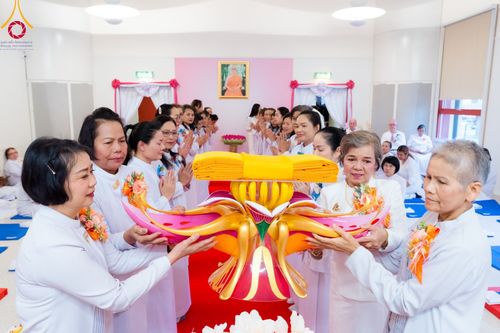 ภาพ No.96483:พิธีทอดกฐินวัดพระธรรมกายสตอกโฮล์ม ประเทศสวีเดน วันอาทิตย์ที่ 19 พฤศจิกายน พ.ศ. 2566  ณ วัดพระธรรมกายสตอกโฮล์ม ประเทศสวีเดน