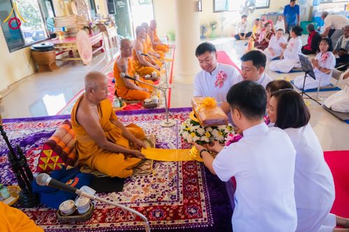 ภาพ No.182531:พิธีทอดกฐิน ณ วัดธรรมประดิษฐ์ จ.บุรีรัมย์ ในโครงการทอดกฐินสามัคคีทั่วไทย 30,000 วัด บูชาธรรม 80 ปี หลวงพ่อธัมมชโย โดยคณะศิษยานุศิษย์วัดพระธรรมกาย วันที่ 9 พฤศจิกายน พ.ศ. 2567