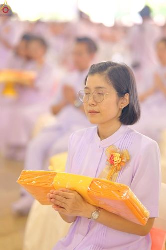 ภาพ No.251525:วันที่ 10 ตุลาคม พ.ศ. 2568 พิธีทอดผ้าป่าสมทบกฐินวัดพระธรรมกาย และสมทบกฐิน 30,000 กว่าวัดทั่วประเทศ ครั้งที่ 3 ณ สภาธรรมกายสากล วัดพระธรรมกาย