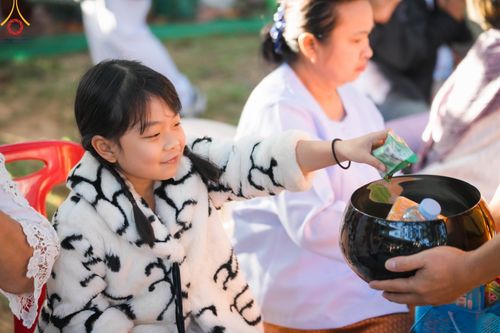 ภาพ No.95502:ปฐมกฐินศูนย์ปฏิบัติธรรมแก้วภูเรือ เพื่อสร้าง "มหาวิหาร" ณ ศูนย์ปฏิบัติธรรมแก้วภูเรือ อ.ภูเรือ จ.เลย วันเสาร์ที่ 18 พฤศจิกายน พ.ศ. 2566