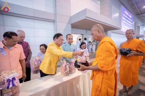 ภาพ No.196012:ผู้ว่าปทุมฯ เปิดงานวันครู ครั้งที่ 69 พ.ศ. 2568 จังหวัดปทุมธานี “เรียนดี มีความสุข : ครูไทยร่วมใจปฏิวัติการศึกษา เด็กฉลาดคิด ฉลาดทำ” ณ วัดพระธรรมกาย - รวมใจระลึกถึงพระคุณบูรพาจารย์ ยกย่องเชิดชูเกียรติผู้ประกอบวิชาชีพทางการศึกษาที่ประกอบคุณงามความดี 