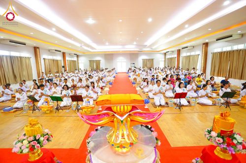 พิธีทอดกฐิน ณ ศูนย์ปฎิบัติธรรมวังเจ้า จ.ตาก ในโครงการทอดกฐินสามัคคีทั่วไทย 30,000 วัด บูชาธรรม 80 ปี หลวงพ่อธัมมชโย โดยคณะศิษยานุศิษย์วัดพระธรรมกาย วันที่ 23 ตุลาคม พ.ศ. 2567