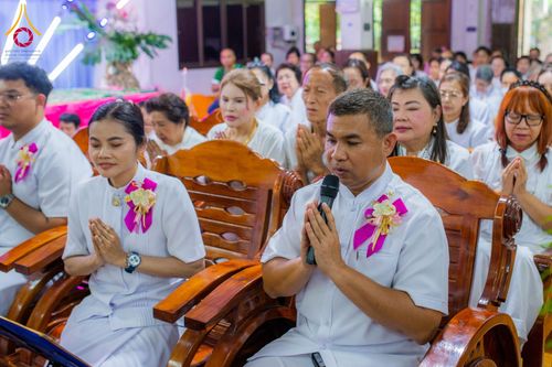 ภาพ No.183627:พิธีทอดกฐิน ณ วัดเขาบายศรี ต.พลูตาหลวง อ.สัตหีบ จ.ชลบุรี ในโครงการทอดกฐินสามัคคีทั่วไทย 30,000 วัด บูชาธรรม 80 ปี หลวงพ่อธัมมชโย โดยคณะศิษยานุศิษย์วัดพระธรรมกาย วันที่ 1 พฤศจิกายน  พ.ศ. 2567