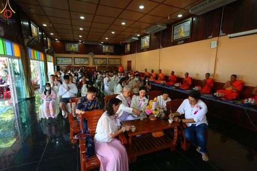 ภาพ No.95861:พิธีทอดกฐินสามัคคีทั่วไทย 5,000 วัด ณ วัดพระธาตุคู่บุญ จ.เชียงราย วันที่ 18 พฤศจิกายน พ.ศ. 2566