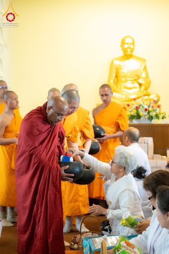 ภาพ No.167290:“กฐินฉลอง 80 ปี ธรรมชัย”กตัญญบูชาหลวงพ่อธัมมชโย สถาปนาอุโบสถ วัดพระธรรมกายเมลเบิร์น ประเทศออสเตรเลีย  วันอาทิตย์ที่ 20 ตุลาคม พ.ศ. 2567