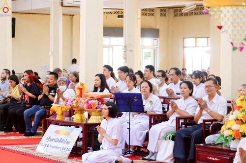 ภาพ No.259029:วันที่ 19 ตุลาคม พ.ศ. 2568 พิธีทอดกฐินสามัคคีทั่วไทย 30,000 วัด โดยคณะศิษยานุศิษย์ บูชาธรรม 81 ปี หลวงพ่อธัมมชโย ณ วัดสุคันธาราม อ.วังน้อย จ.พระนครศรีอยุธยา