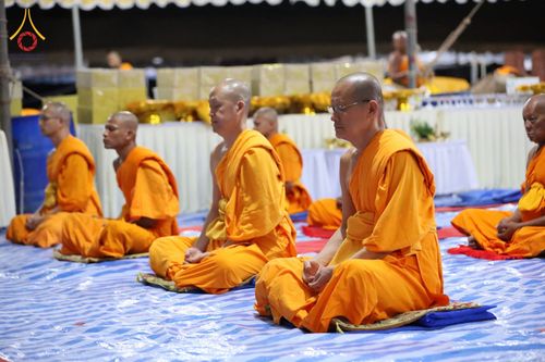 ภาพ No.76159:พิธีกลั่นแผ่นดินสร้างมหาเจดีย์ปัตตานี , พิธีตักบาตรแด่พระภิกษุสงฆ์ 159 รูป ,  พิธีทอดผ้าป่า , พิธีโปรยรัตนชาติ ,  พิธีจุดประทีปถวายเป็นพุทธบูชา ณ ศูนย์อบรมเยาวชนปัตตานี จ.ปัตตานี วันอาทิตย์ที่ 5 กุมภาพันธ์ พ.ศ.2566