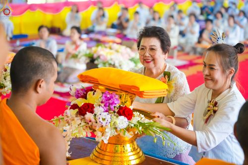 ภาพ No.94128:พิธีทอดกฐิน เพื่อสร้างกำแพงแก้วรอบวัด ณ วัดทุ่งเจริญธรรม อ.อมก๋อย จ.เชียงใหม่ วันที่ 10 พฤศจิกายน พ.ศ. 2566