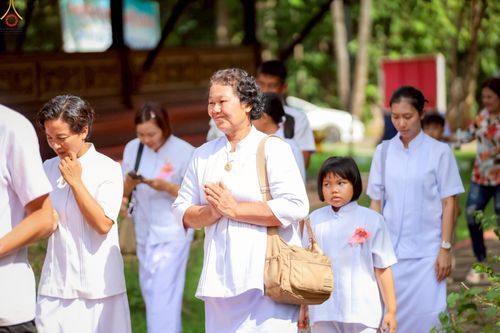 ภาพ No.255301:วันที่ 12 ตุลาคม พ.ศ. 2568 พิธีทอดกฐินสามัคคีทั่วไทย 30,000 วัด โดยคณะศิษยานุศิษย์ บูชาธรรม 81 ปี หลวงพ่อธัมมชโย ณ วัดราชคีรีหิรัญญาราม ต.วังทอง อ.วังทอง จ.พิษณุโลก