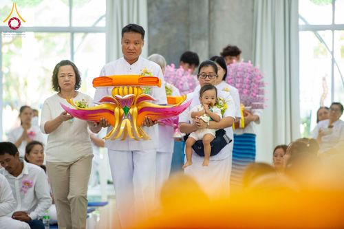 ภาพ No.165712:พิธีทอดกฐิน ศูนย์ปฎิบัติธรรมดอยหล่อ จ.เชียงใหม่ ในโครงการกฐินสามัคคีทั่วไทย 30,000 วัด บูชาธรรม 80 ปี หลวงพ่อธัมมชโย โดยคณะศิษยานุศิษย์วัดพระธรรมกาย วันที่ 20 ตุลาคม พ.ศ. 2567