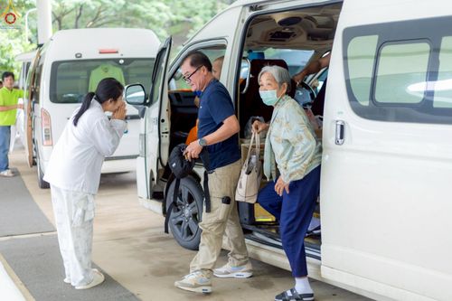 ภาพ No.243218:วันที่ 23-31 สิงหาคม พ.ศ. 2568 เจ้าหน้าที่ทุกสถานะ ทุ่มเทจัดงาน สัมมนารวมใจผู้นำบุญ เพื่องานกฐินสามัคคีทั่วไทย 30,000 วัด บูชาธรรม 81 ปี หลวงพ่อธัมมชโย