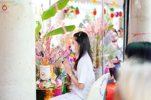 ภาพ No.99258:พิธีทอดกฐินสามัคคีทั่วไทย 5,000 วัด  ณ วัดเจ็ดโกรกเจริญธรรม อ.ปลวกแดง จ.ระยอง วันที่ 25 พฤศจิกายน พ.ศ. 2566