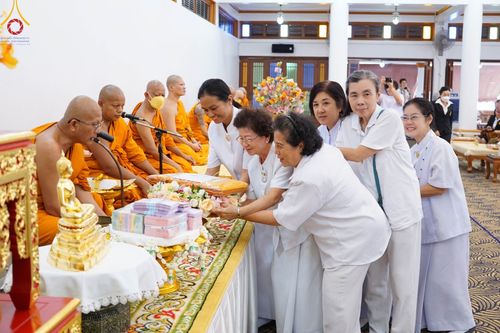 ภาพ No.100457:พิธีทอดกฐินสามัคคีทั่วไทย 5,000 วัด ณ วัดท้ายเมือง จ.ราชบุรี วันที่ 27 พฤศจิกายน พ.ศ. 2566