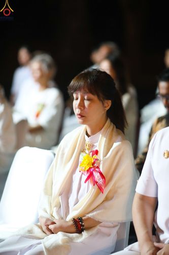 ภาพ No.104178:พิธีจุดประทีป ถวายเป็นพุทธบูชา สามเณรธรรมทายาทชาวอินโดนีเซียกว่า 1,000 รูป ณ มหาเจดีย์บุโรพุทโธ ประเทศอินโดนีเซีย ในวันที่ 23 ธันวาคม พ.ศ. 2566