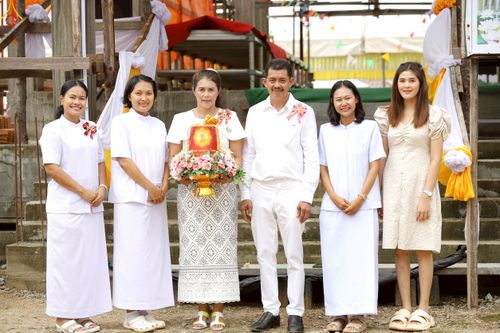 ภาพ No.258210:วันที่ 18 ตุลาคม พ.ศ. 2568 พิธีทอดกฐินสามัคคีทั่วไทย 30,000 วัด โดยคณะศิษยานุศิษย์ บูชาธรรม 81 ปี หลวงพ่อธัมมชโย ณ วัดนอก จ.สุราษฎร์ธานี