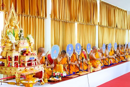 ภาพ No.257604:วันที่ 18 ตุลาคม พ.ศ. 2568 พิธีทอดกฐินสามัคคีทั่วไทย 30,000 วัด โดยคณะศิษยานุศิษย์ บูชาธรรม 81 ปี หลวงพ่อธัมมชโย ณ วัดน้อยนางหงษ์ แขวงบางยี่ขัน  เขตบางพลัด จ.กรุงเทพมหานคร