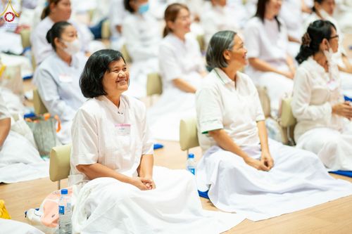 ภาพ No.90363:งานสัมมนา ผู้นำบุญยอดกัลยาณมิตร 77 จังหวัดทั่วไทย โครงการกฐินสามัคคีทั่วไทย 5,000 วัด พุทธศักราช 2566 และโครงการอุปสมบท 3,000 รูป บูชาธรรมมหาปูชนียาจารย์ ระหว่าง วันที่ 6 - 8 ตุลาคม พ.ศ. 2566 ณ จ.นครราชสีมา