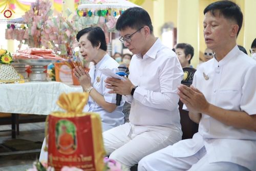 ภาพ No.171846:พิธีทอดกฐิน ณ วัดดงมูลเหล็ก แขวงบ้านช่างหล่อ เขตบางกอกน้อย กรุงเทพฯ ในโครงการกฐินสามัคคีทั่วไทย 30,000 วัด บูชาธรรม 80 ปี หลวงพ่อธัมมชโย โดยคณะศิษยานุศิษย์วัดพระธรรมกาย วันที่ 20 ตุลาคม พ.ศ. 2567