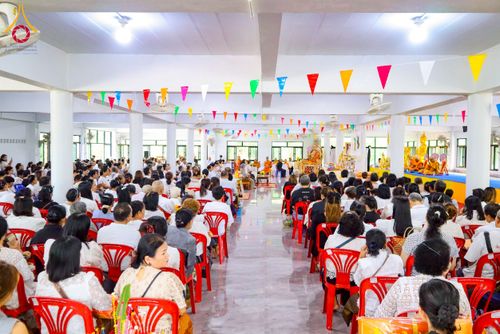 ภาพ No.275542:วันที่ 5 พฤศจิกายน พ.ศ. 2568 พิธีทอดกฐินสามัคคีทั่วไทย ณ วัดโคกกอ อ.คลองหอยโข่ง จ.สงขลา โดยคณะศิษยานุศิษย์ บูชาธรรม 81 ปี หลวงพ่อธัมมชโย