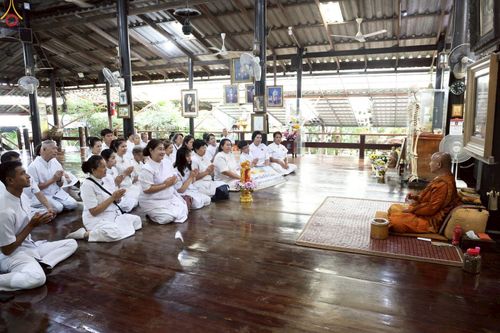 ภาพ No.269617:วันที่ 8 ตุลาคม พ.ศ. 2568 พิธีถวายปัจจัยสมทบกฐิน ในโครงการทอดกฐินสามัคคีทั่วไทย 30,000 วัด โดยคณะศิษยานุศิษย์ บูชาธรรม 81 ปี หลวงพ่อธัมมชโย ณ  วัดป่าศรีถาวร บางแก้วฟ้า , วัดป่าศรีถาวร คลองโยง , วัดป่าสติปัฏฐาน , วัดพุทธธรรมรังษี ในจังหวัดนครปฐม