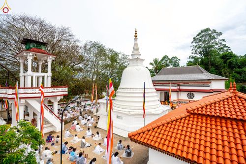 ภาพ No.229922:วันที่ 4 และ 12 พฤษภาคม พ.ศ. 2568 พิธีจุดวิสาขประทีป ถวายเป็นพุทธบูชา ณ วัดสุภัทรารามา มหาวิหาร เมืองบาดุลลา ประเทศศรีลังกา