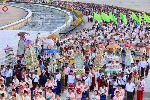 ภาพ No.100007:พิธีทอดผ้าป่า เมียนมาร์ และพิธีสวดธรรมจักร ครั้งที่ 5 ประจำปี พ.ศ. 2566 วันอาทิตย์ที่ 3 ธันวาคม พ.ศ. 2566