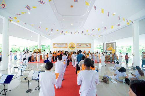 ภาพ No.263558:วันที่ 23 ตุลาคม พ.ศ. 2568 พิธีทอดกฐินสามัคคี เพื่อปรับปรุงและต่อเติมอาคารอเนกประสงค์ และพิธีทอดกฐินสามัคคีทั่วไทย 30,000 วัด ณ ศูนย์ปฏิบัติธรรมโพธารามราชบุรี ตำบลเขาชะงุ้ม อำเภอโพธาราม จังหวัดราชบุรี