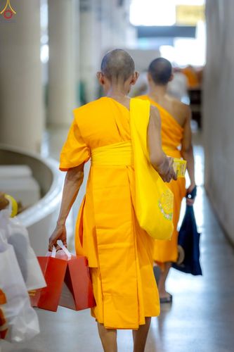 ภาพ No.236439:วันที่ 3 สิงหาคม พ.ศ. 2568 พิธีถวายมหาสังฆทานคณะสงฆ์ 2,000 กว่าวัดทั่วประเทศ ปีที่ 25 , พิธีถวายไทยธรรมคณะสงฆ์ 323 วัด 4 จังหวัดชายแดนภาคใต้ ณ วัดพระธรรมกาย