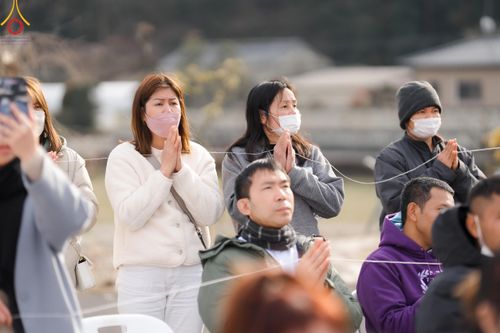 ภาพ No.132293:พิธีประดิษฐานยอดอุโบสถ บูชาธรรม 80 ปี หลวงพ่อธัมมชโย ณ วัดพระธรรมกายโทชิหงิ ประเทศญี่ปุ่น วันอาทิตย์ที่ 24 มีนาคม พ.ศ. 2567