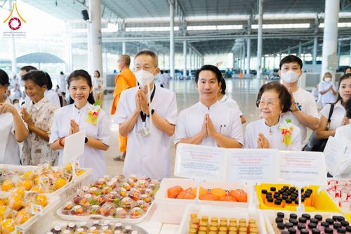 ภาพ No.121656:พิธีถวายภัตตาหารเป็นสังฆทาน แด่คณะพระธรรมยาตรา ปีที่ 12 วันที่ 31 มกราคม พ.ศ. 2567 ณ สภาธรรมกายสากล วัดพระธรรมกาย