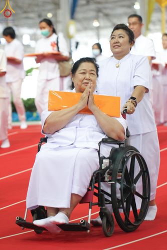 ภาพ No.178061:พิธีทอดผ้าป่าต้นสมบัติจักรพรรดิ ในวันอาทิตย์ที่ 1 ธันวาคม พ.ศ. 2567 ณ สภาธรรมกายสากล วัดพระธรรมกาย