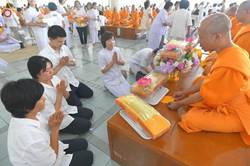 ภาพ No.143274:พิธีถวายภัตตาหารเพื่อเป็นกำลังแห่งการเข้าถึงธรรม ของพระภิกษุสามเณร วัดพระธรรมกาย วันเสาร์ที่ 6 กรกฏาคม พ.ศ. 2567 ณ หอฉันคุณยายอาจารย์ วัดพระธรรมกาย จ.ปทุมธานี