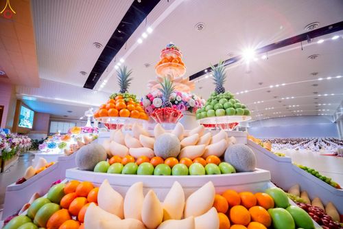 ภาพ No.227962:วันอาทิตย์ที่ 1 มิถุนายน พ.ศ. 2568 พิธีตักบาตร , พิธีบูชาข้าวพระ ณ วัดพระธรรมกาย จ.ปทุมธานี