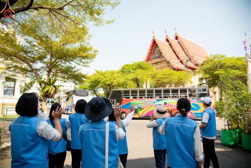 ภาพ No.192366:พิธีทอดผ้าป่าทำนุบำรุงศาสนสถาน ณ วัดเทพพล แขวงบางพรม เขตตลิ่งชัน กรุงเทพมหานคร ในโครงการธรรมยาตรา กตัญญูบูชา มหาปูชนียาจารย์ พระมงคลเทพมุนี(สด จนฺทสโร) พระผู้ปราบมาร อนุสรณ์สถาน 7 แห่ง ปีที่ 13 วันที่ 9 มกราคม พ.ศ. 2568