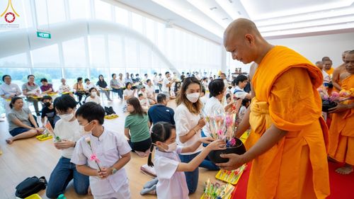 ภาพ No.139596:กิจกรรมวันวิสาขบูชา ณ Dhammakaya Centre Singapore วันที่ 21-22 พฤษภาคม พ.ศ. 2567