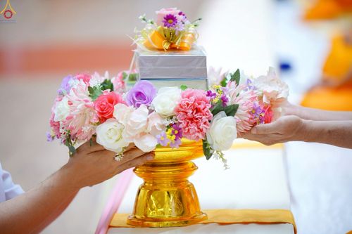 ภาพ No.225438:วันอาทิตย์ที่ 18 พฤษภาคม พ.ศ. 2568 พิธีร่วมบุญการศึกษา พระภิกษุ สามเณร ณ ห้องแก้วสารพัดนึก 2 วัดพระธรรมกาย