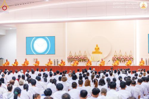 ภาพ No.152170:โครงการอบรมอุบาสก อุบาสิกาแก้ว ตัวแทนทอดกฐิน 30,000 วัด ทั่วไทย ระหว่างวันที่ 6-8 กันยายน พ.ศ. 2567 ณ ศูนย์อบรมเยาวชนกาญจนบุรี