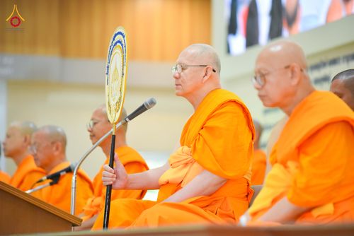 ภาพ No.346584:วันอาทิตย์ที่ 30 สิงหาคม พ.ศ.2569 พิธีทอดผ้าป่า สวดธรรมจักรกัปปวัตนสูตรกลั่นแผ่นดินโปรยรัตนชาติ  สถาปนาองค์พระเจดีย์เพื่อสร้างสันติภาพโลก  ณ ศูนย์ปฏิบัติธรรมพนมสารคาม (เพชรตะวัน) จังหวัดฉะเชิงเทรา