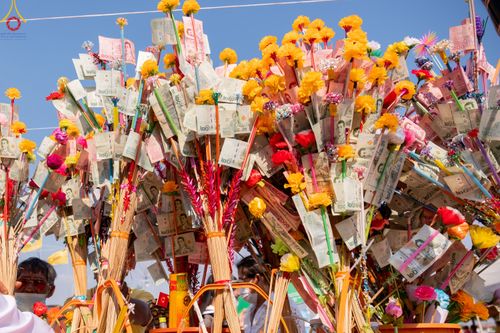 ภาพ No.79493:พิธีเททองหล่อพระประธาน ประจำอุโบสถวัดสายสุวพรรณ ณ มณฑลพิธีฯ ธรรมอุทยาน สัตตมหาสถาน หน้าอุโบสถวัดสายสุวพรรณ ต.คลองสี่ อ.คลองหลวง จ.ปทุมธานี วันเสาร์ที่ 1 เมษายน พ.ศ. 2566