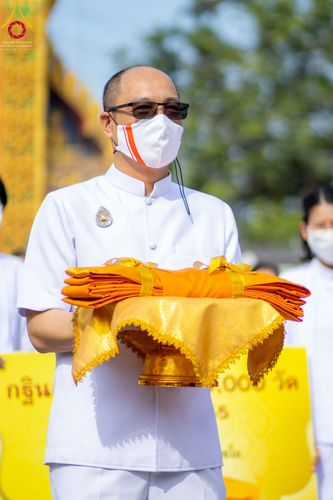 ภาพ No.64280:พิธีทอดกฐินสามัคคีทั่วไทย 5,000 วัด โดยคณะศิษยานุศิษย์วัดพระธรรมกาย น้อมบูชาธรรม 78 ปี หลวงพ่อธัมมชโย  วันอังคารที่ 8 พฤศจิกายน พ.ศ. 2565  ณ วัดโปรยฝน อ.หนองเสือ จ.ปทุมธานี