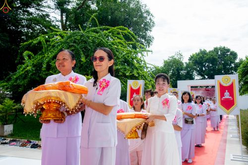ภาพ No.336123:วันที่ 20 มิถุนายน พ.ศ.2569 พิธีทอดผ้าป่า ส่งเสริมงานพระพุทธศาสนา , พิธีเจริญพระพุทธมนต์เนื่องในวาระครบรอบ 14 ปี ธรรมอุทยานบ้านแป้ง อ.พรหมบุรี จ.สิงห์บุรี